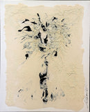 Le vieil arbre derrière la maison